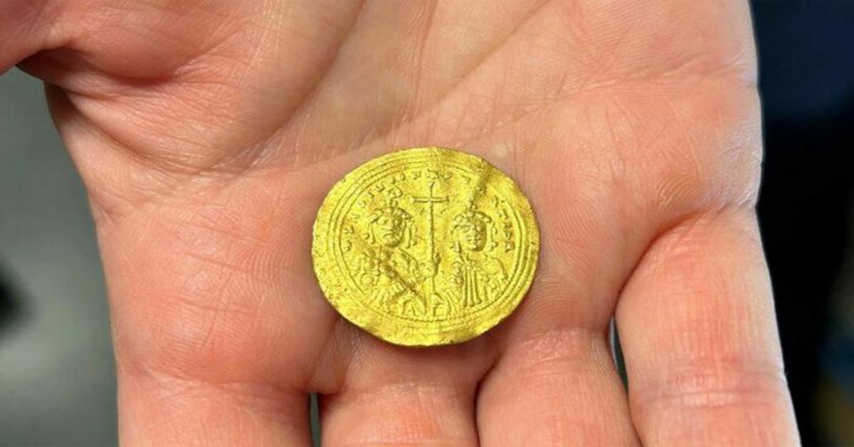 rare Byzantine gold coin